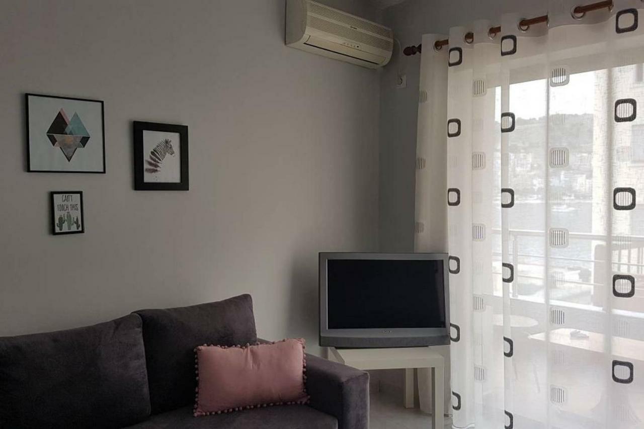 Apartmán Stylish Seaview House Sarandë Exteriér fotografie
